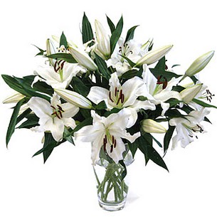  Samsun uluslararası çiçek gönderme  3 dal görsel casablanca vazo tanzimi