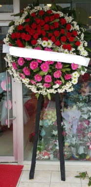 Cenaze çiçek modeli  Samsun yurtiçi ve yurtdışı çiçek siparişi 